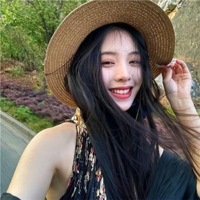 少女管家 海报